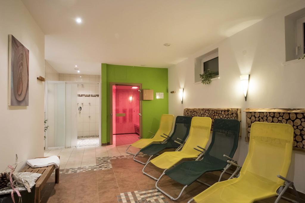 カウナータール Haus Renateアパートホテル エクステリア 写真
